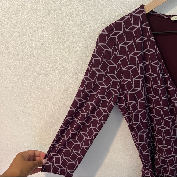 41 Hawthorn Purple Geometric Printed 3/4 Sleeve V‎ Neck Faux Wrap Dress Size S - Picture 5 of 12